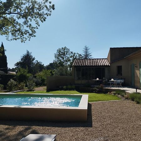 Les Cheneslierres Bed and Breakfast Lourmarin Εξωτερικό φωτογραφία